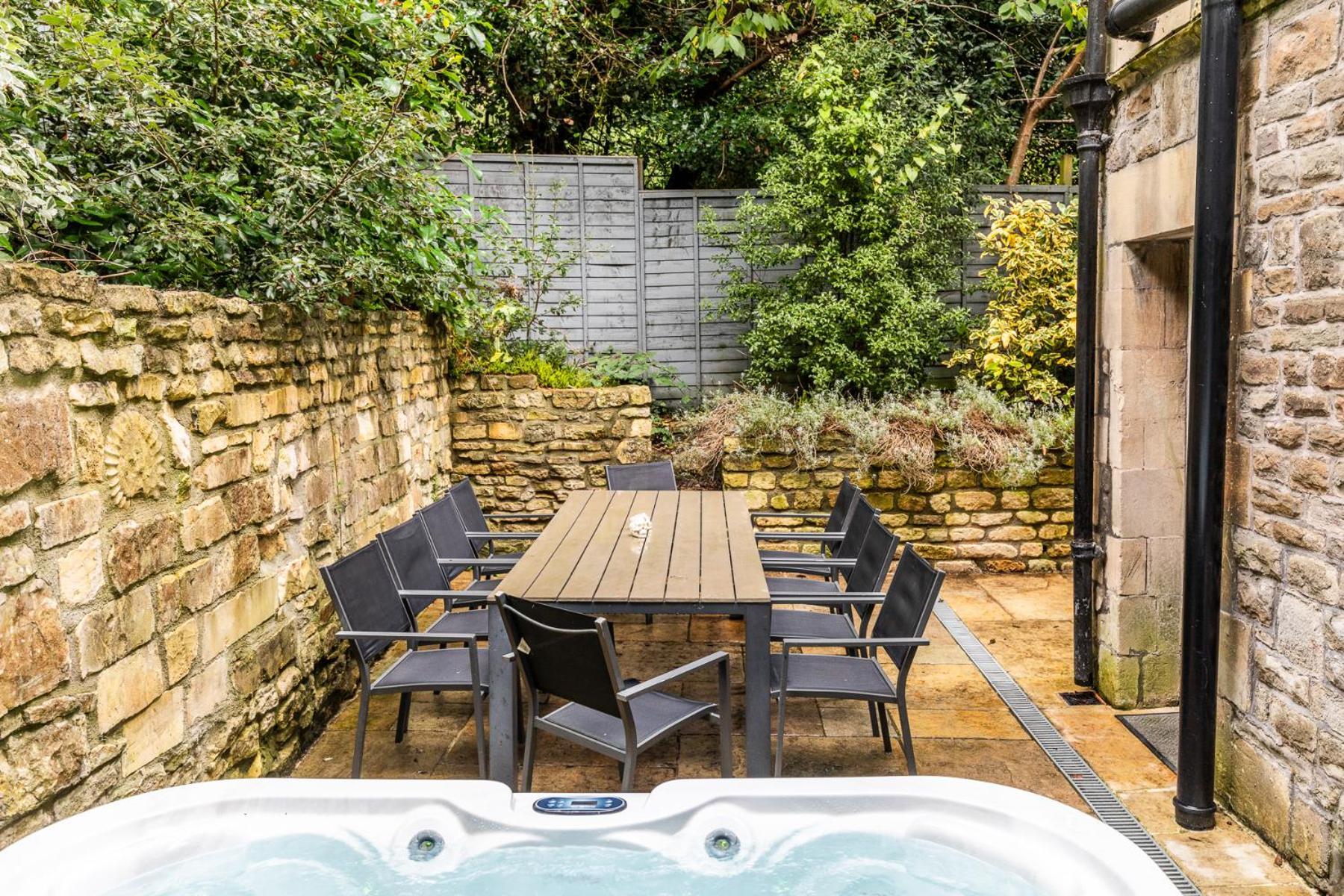 Locksbrook Lodge - Hot Tub - Spacious Outdoor Space Μπαθ Εξωτερικό φωτογραφία