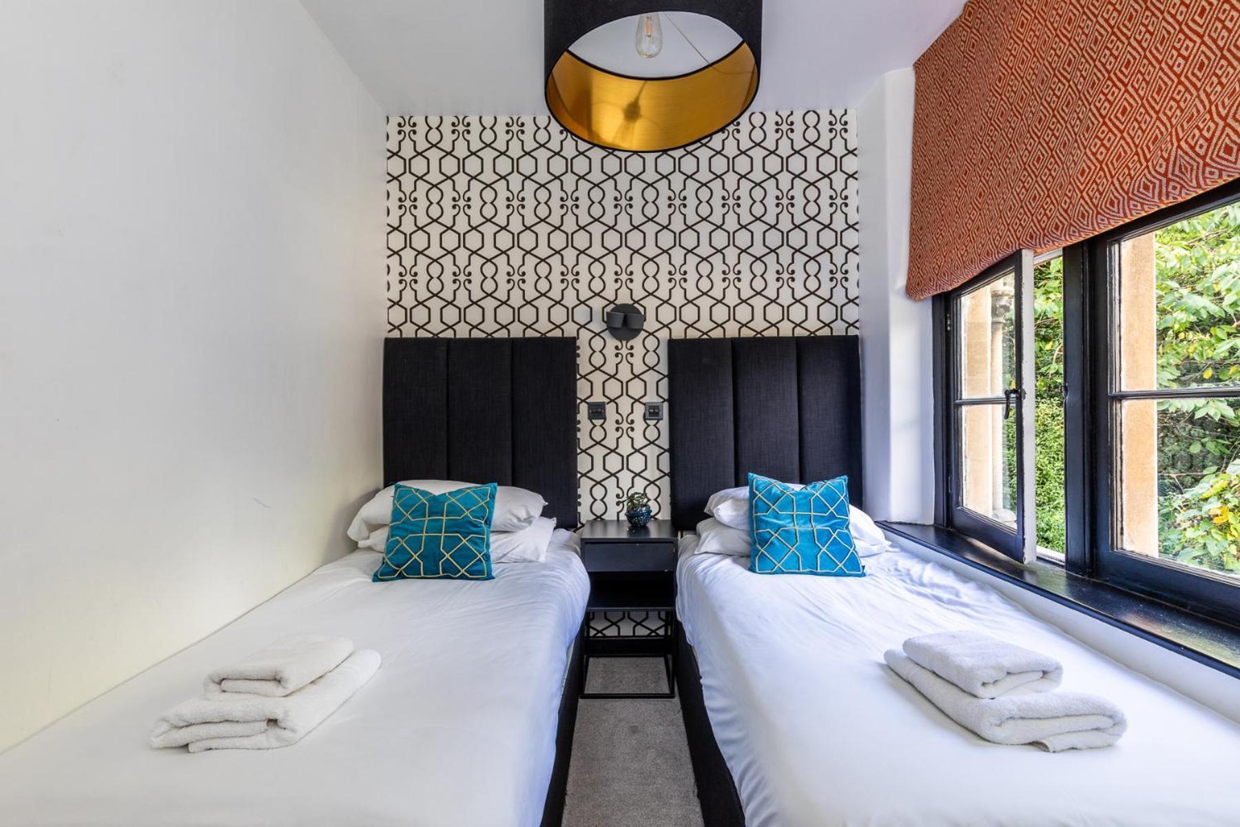 Locksbrook Lodge - Hot Tub - Spacious Outdoor Space Μπαθ Εξωτερικό φωτογραφία